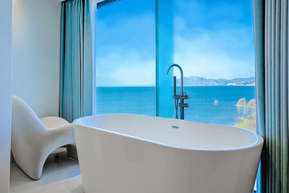 Comfort Double Room, Private Bathroom, Ocean View