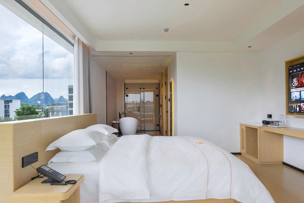 Luxury Double Room, Mountain View