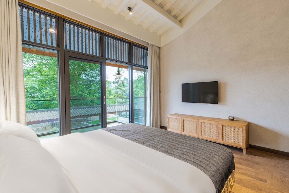 Superior Double Room, Courtyard View