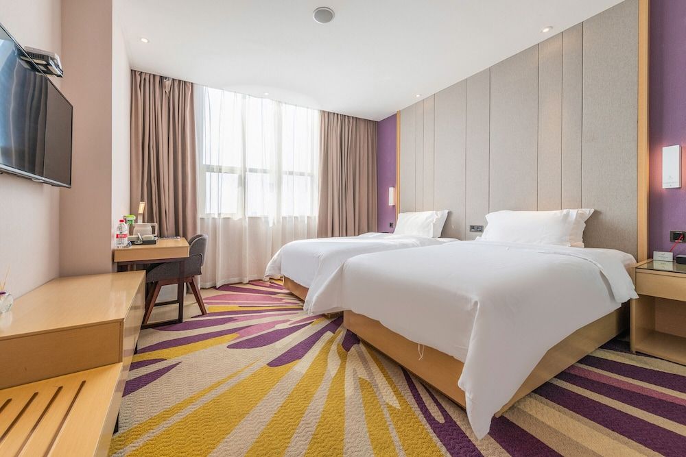 Lavande Hotel Shenzhen Bao'an The East