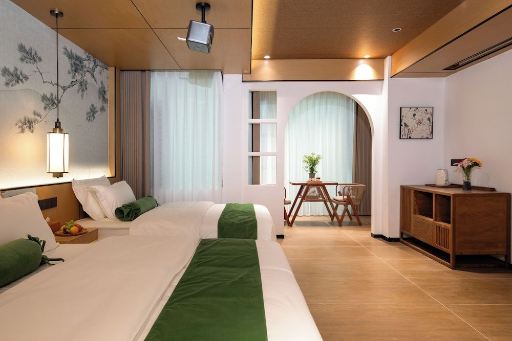 The wonderland homestay Classic Twin Room, Courtyard View 3