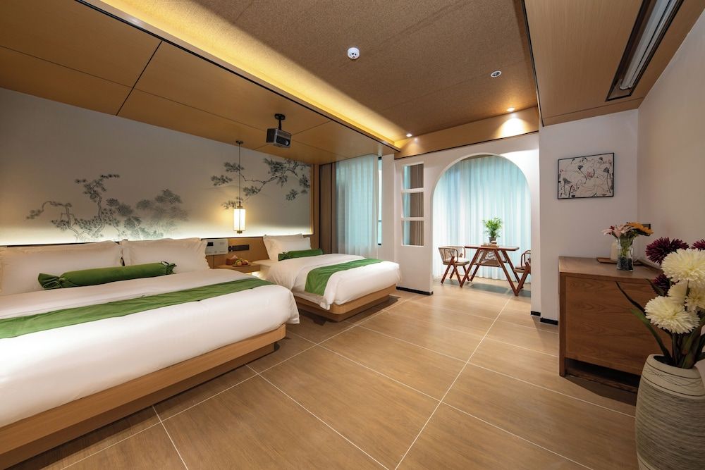 The wonderland homestay Classic Twin Room, Courtyard View 4