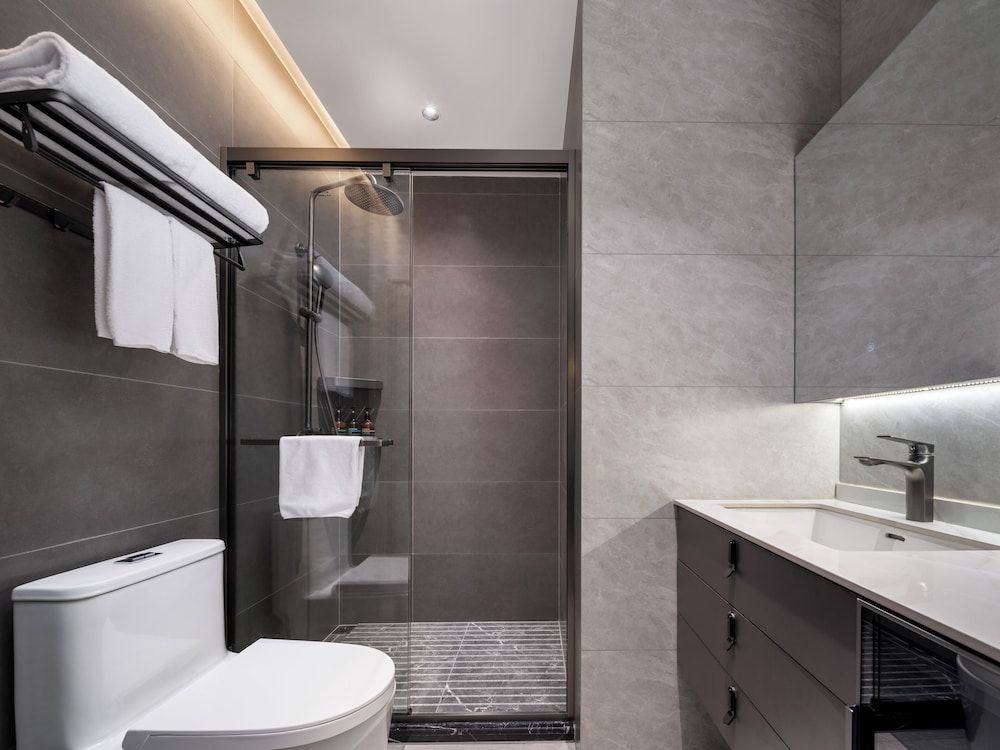 XIANG JI EXECUTIVE  APARTMENT Standard Double Room, City View 9