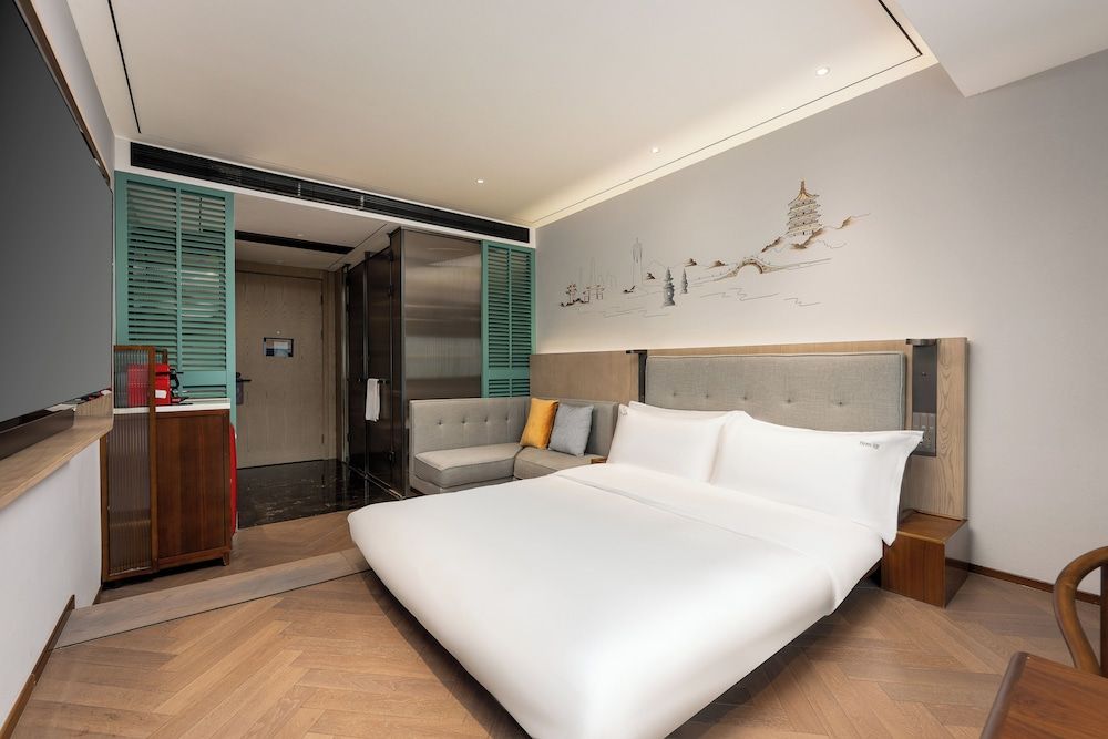 Standard Room, Japanese Futon, City View