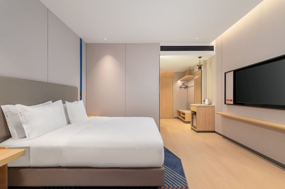 Holiday Inn Express Langfang Sanhe by IHG Standard Room 2