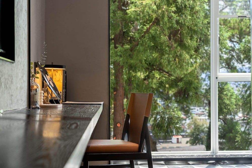 MisooHi Hidden Realm Hotel Family Twin Room 4