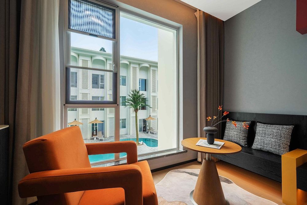 MisooHi Hidden Realm Hotel Classic Double Room, Pool View 3