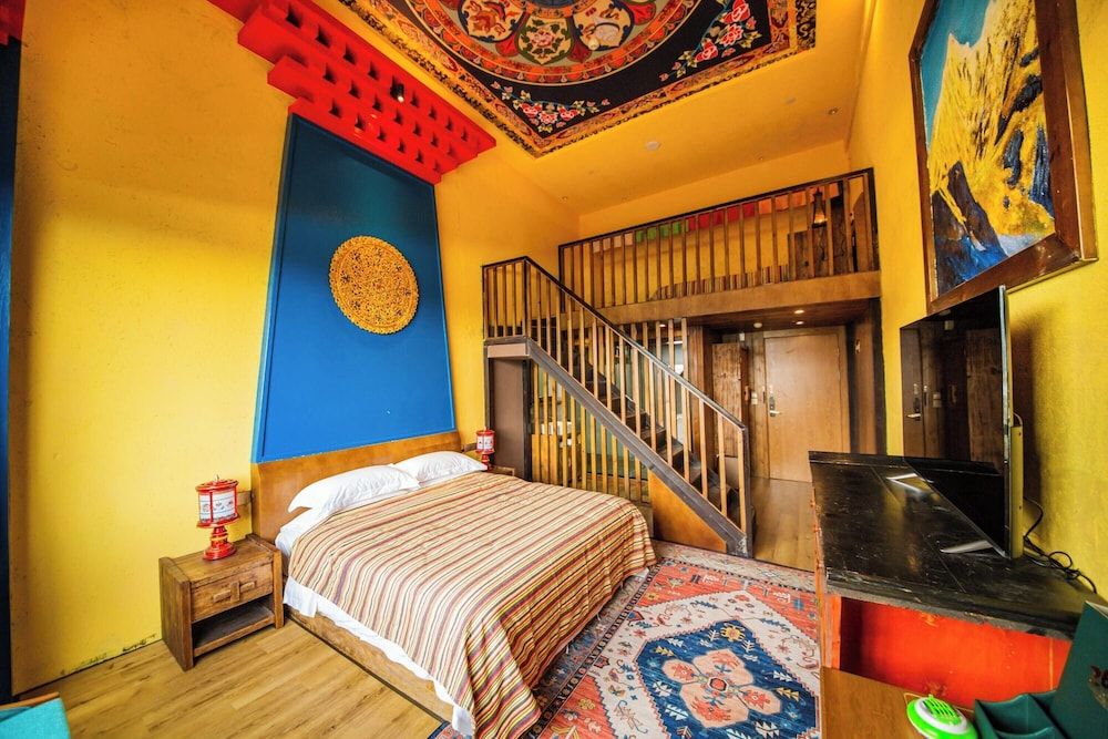 Panoramic Twin Room, City View