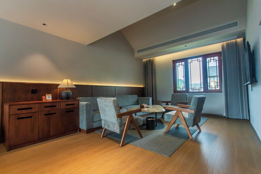 Family Twin Room, Courtyard View