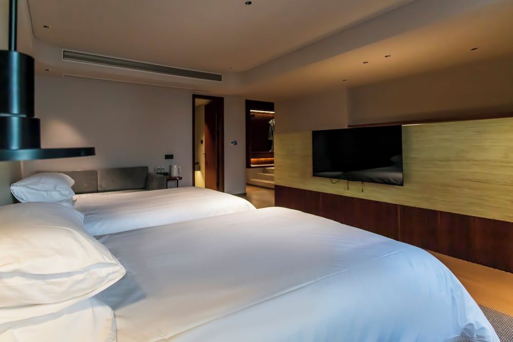 Wu Yi Creekside Homestay Basic Twin Room, Courtyard View 5