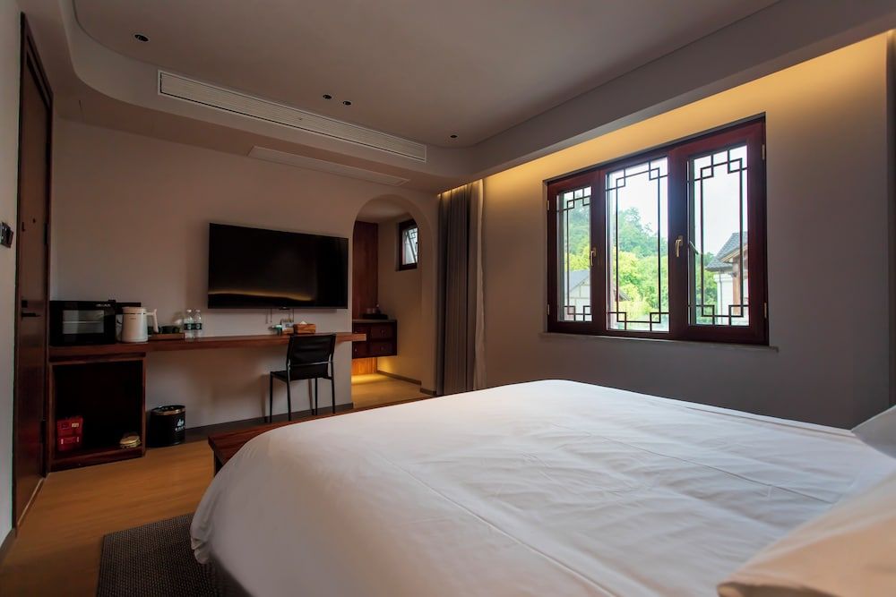 Wu Yi Creekside Homestay Basic Double Room, Courtyard View 3