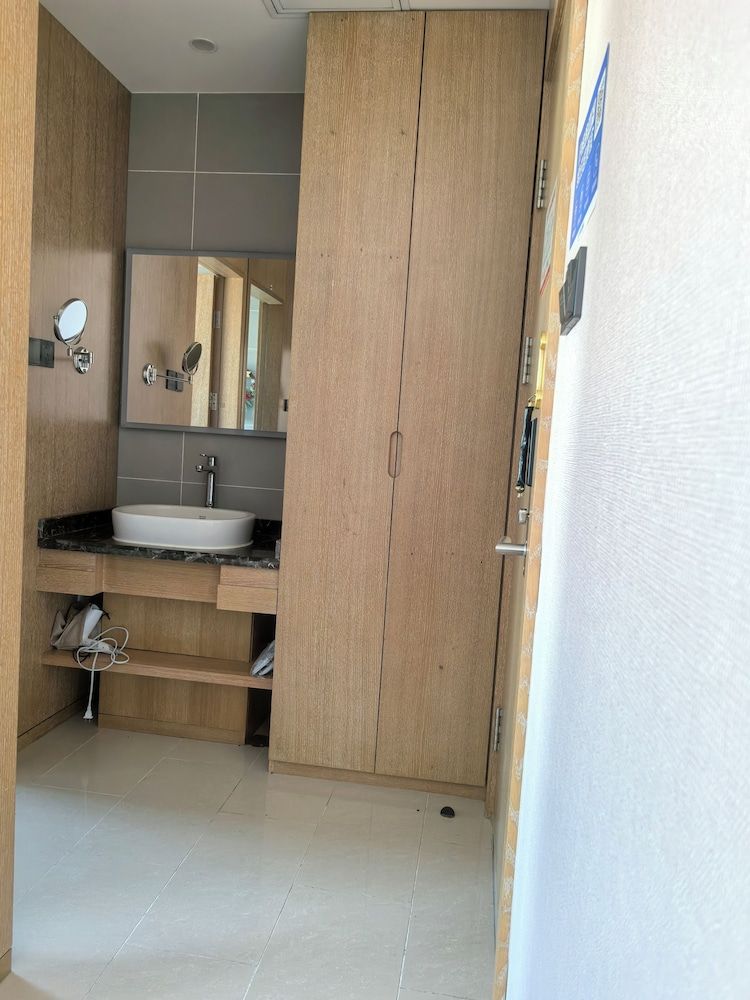 Erlanghe Jingbei Hotel Standard Twin Room, Mountain View 5