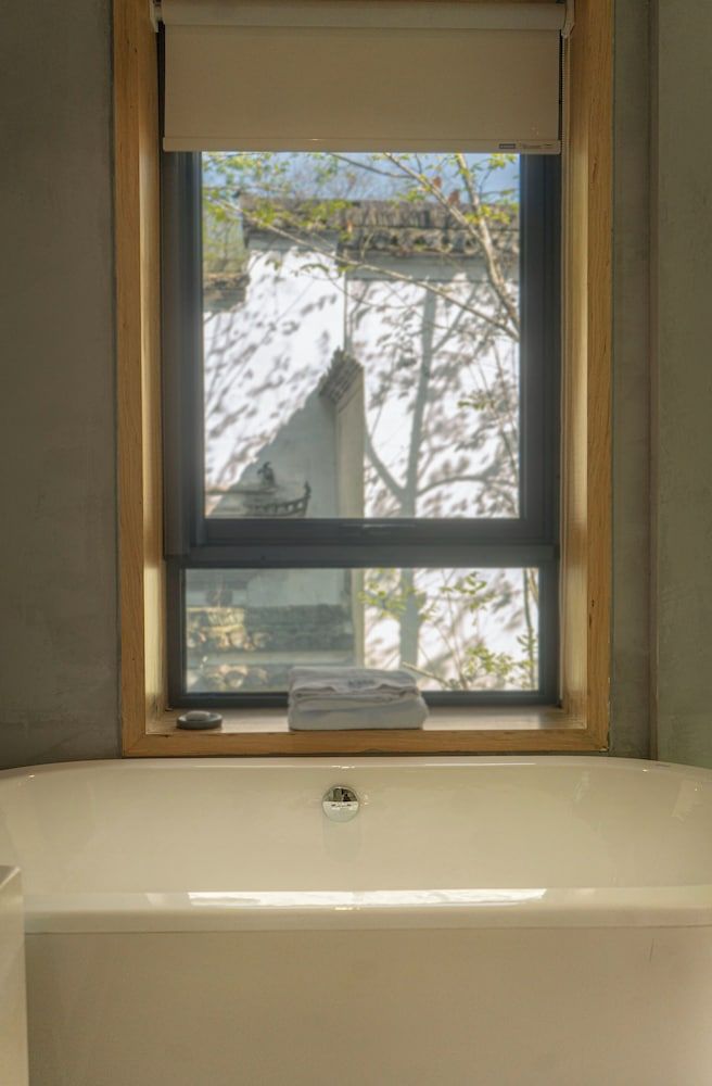 Wangshanlife Snow Garden Design Hotel Deluxe Double Room, Balcony, Garden View 2