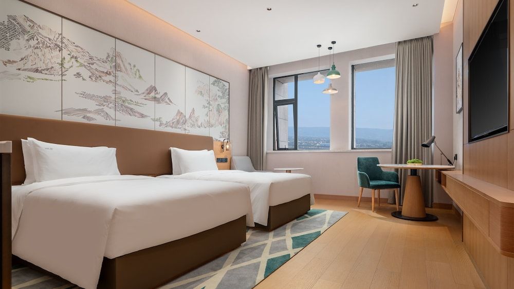 Holiday Inn Weinan Etdz by IHG Standard Room 2