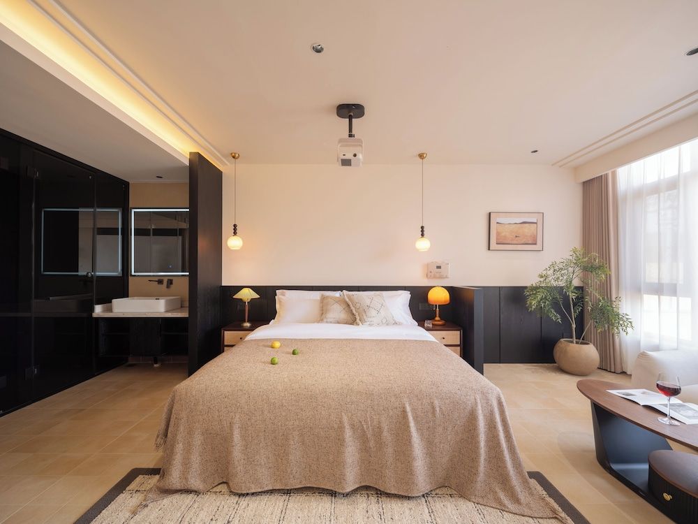 Luxury Double Room, Courtyard View