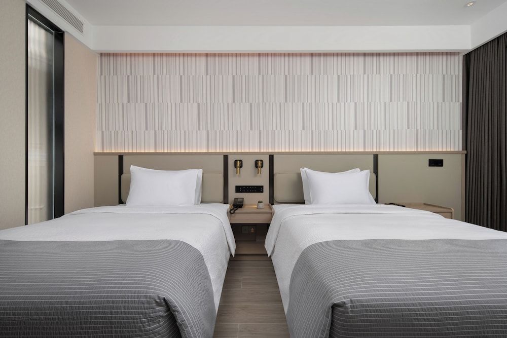 Wanda Yuehua Hotel Tangshan North Comfort Twin Room 3