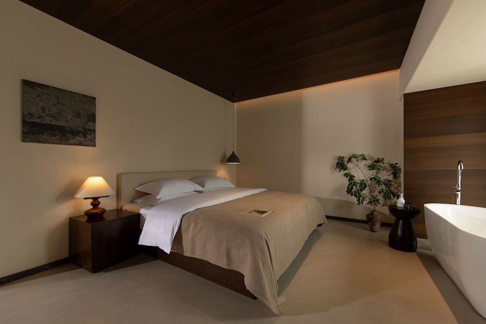 Executive Suite, Mountain View