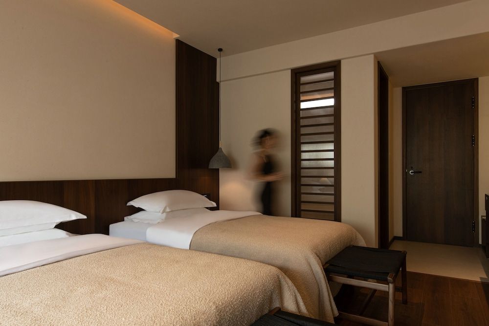 Superior Twin Room, Mountain View