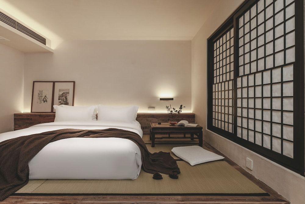 Anlan Creek Spring B&B Classic Double Room, Mountain View 2