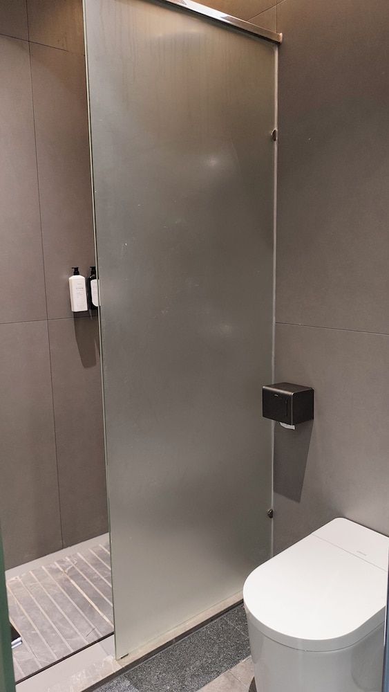 Chaoyangli Minzu Dujia Jiudian Standard Twin Room, Garden View 5