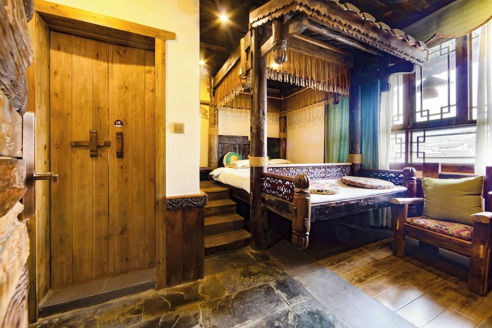 Butterfly Flowers Inn Signature Double Room 6