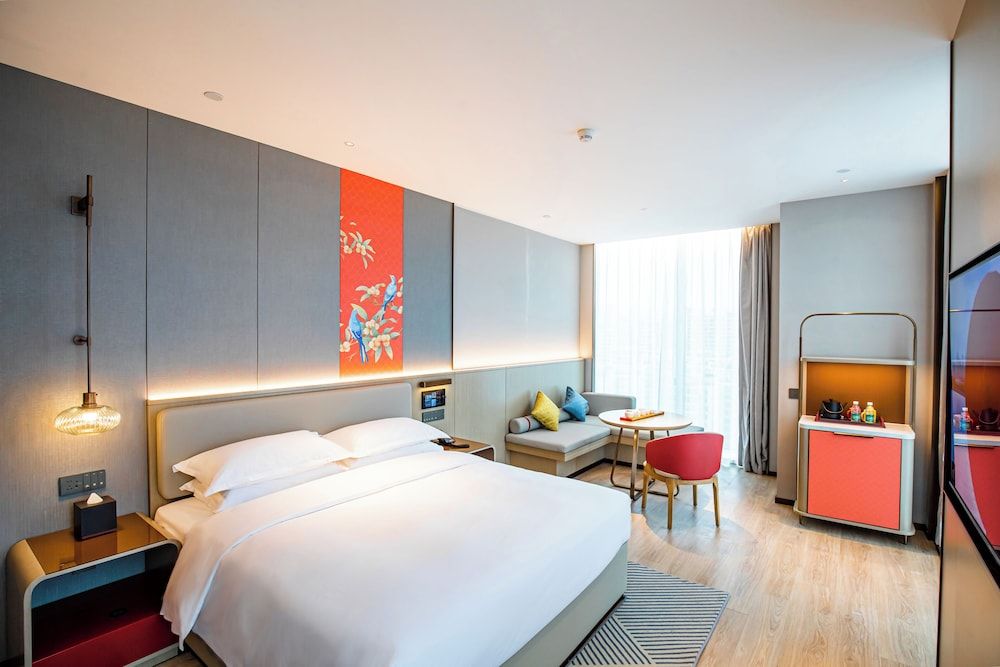 Superior Double Room, City View