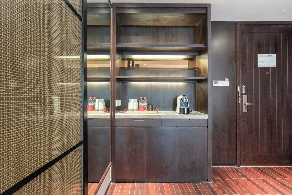 Liuzhou MixC Elite Hotel Business Room 4