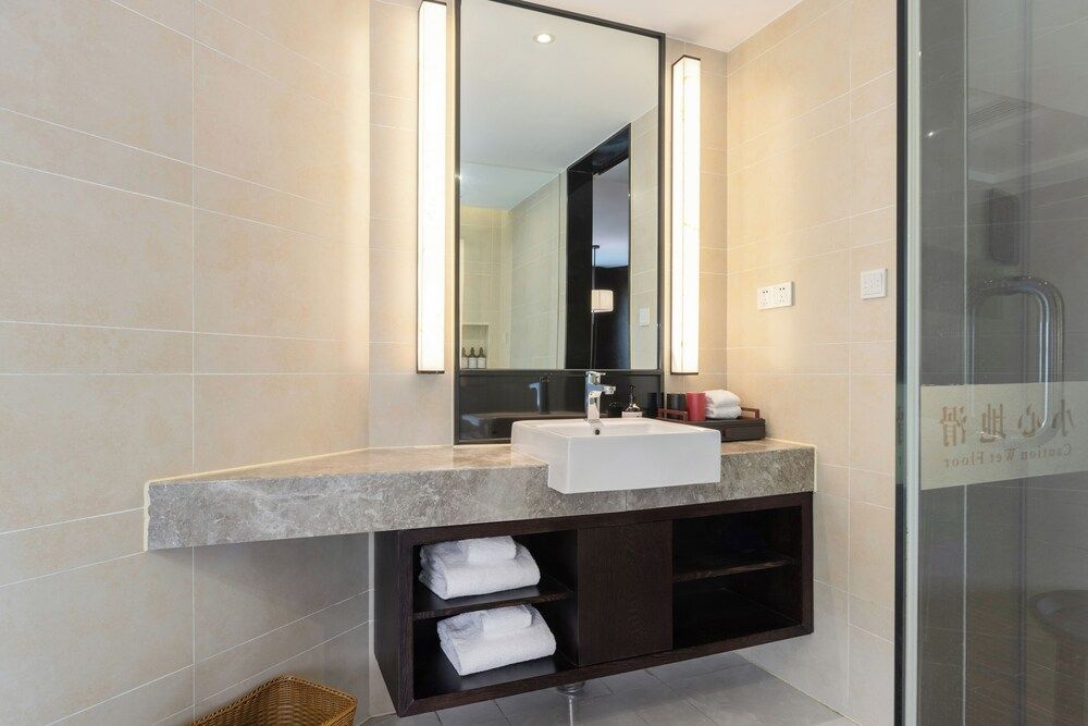 Liuzhou MixC Elite Hotel Business Room 6