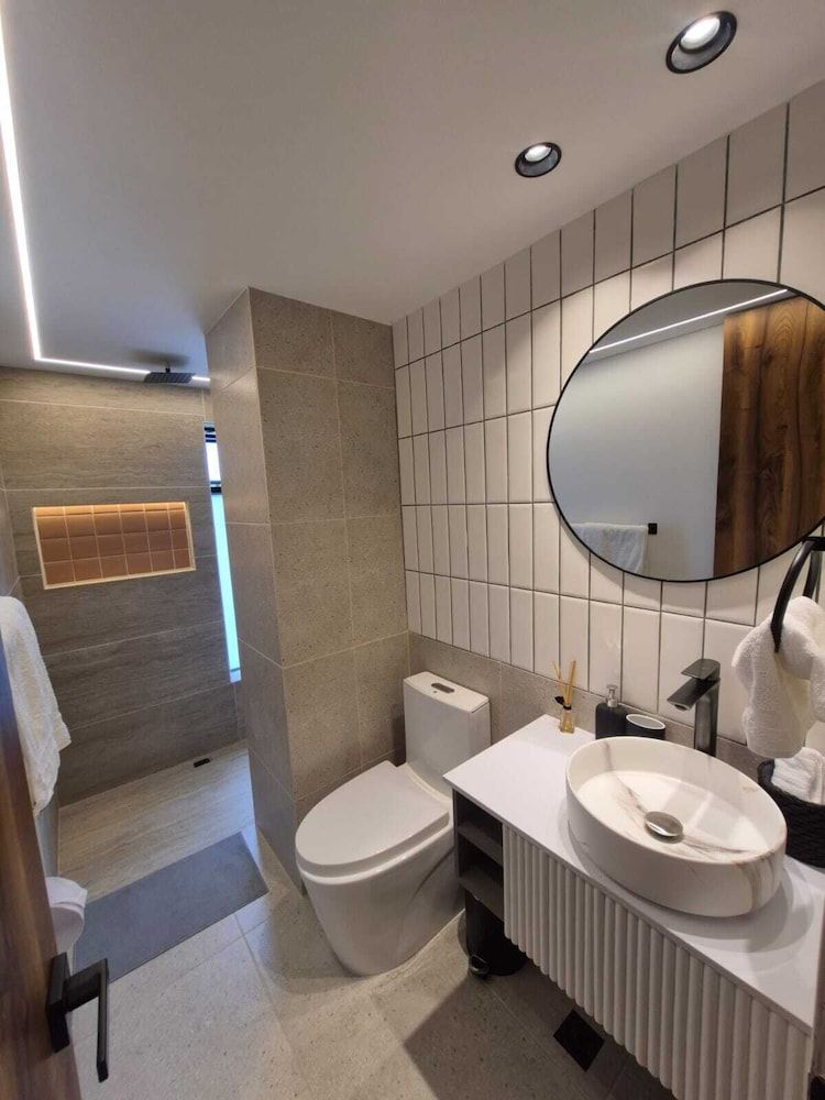 Mali Experience Suite (302) 10