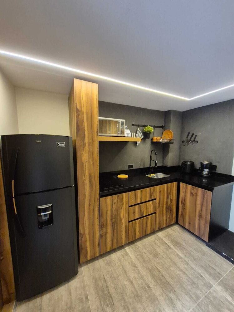 Mali Experience Suite (302) 8