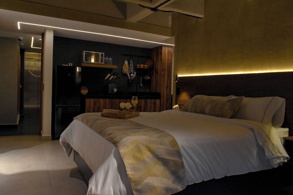 Mali Experience Suite (501) 4