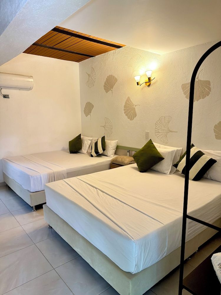 Ivanna Hotel Campestre - Santa Fe de Antioquia Superior Quadruple Room, Balcony, Mountain View 5