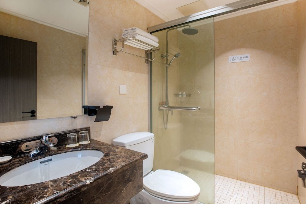 Duoshun VISTA Jiangnan Hotel Basic Double Room, Canal View 4