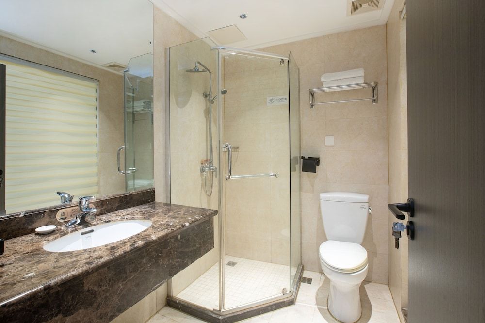 Duoshun VISTA Jiangnan Hotel Family Room, City View 2