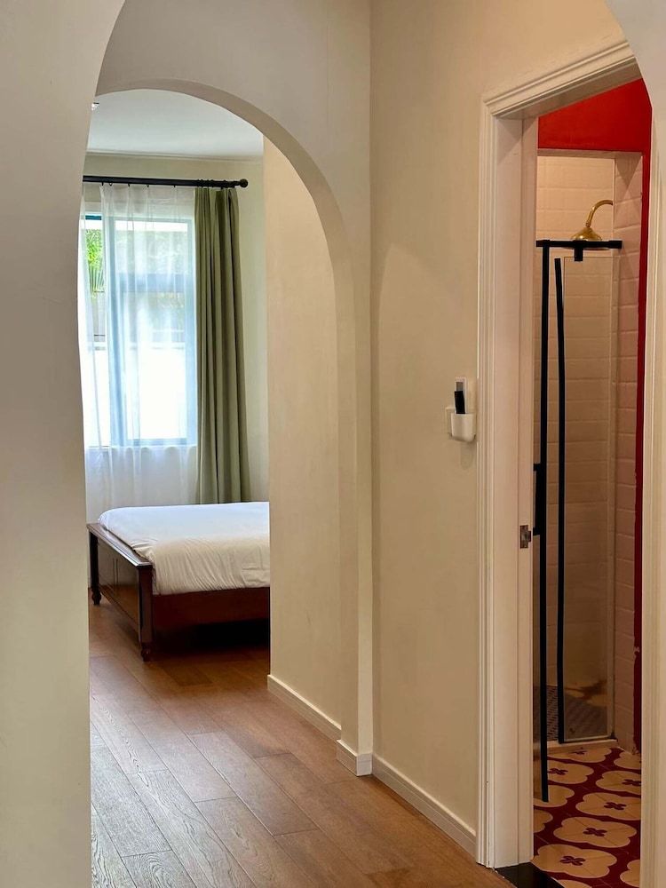 Wanning 911 Surf Club Deluxe Suite, Pool View 2