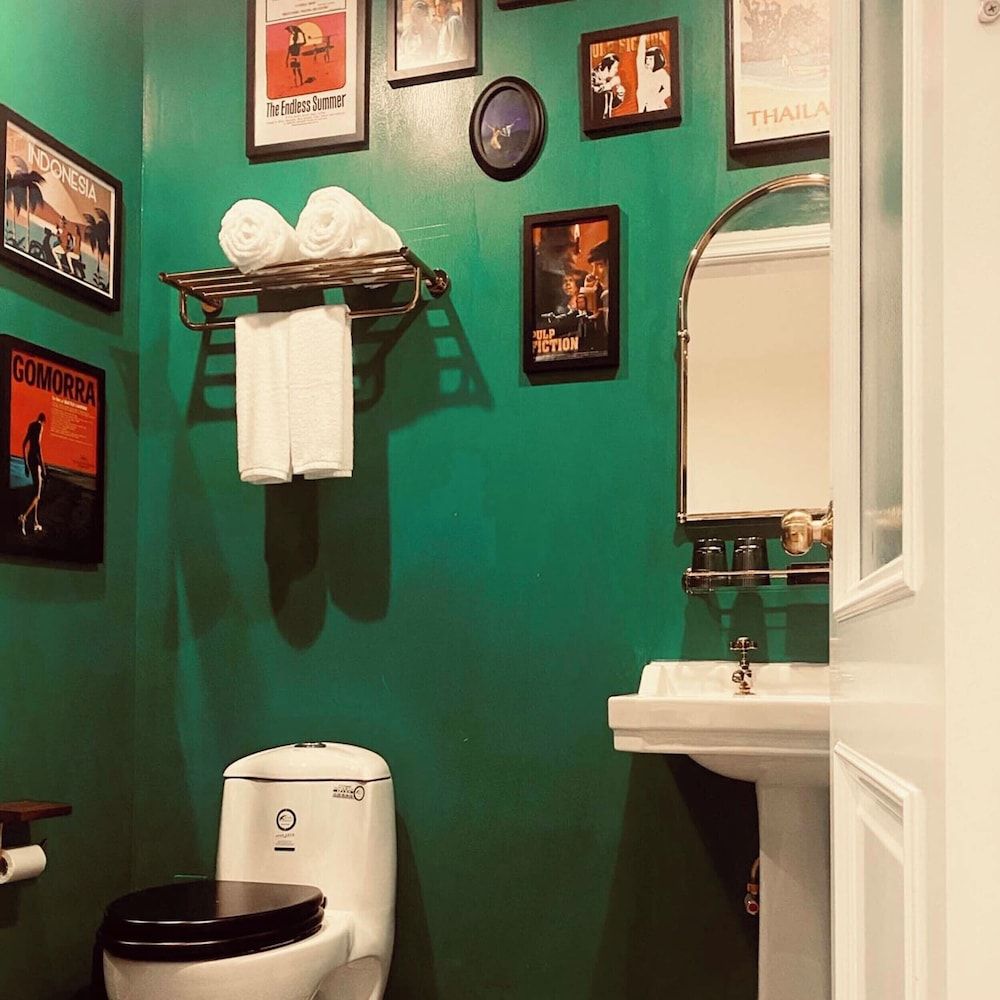 Wanning 911 Surf Club Senior Double Room, Balcony, Pool View 9