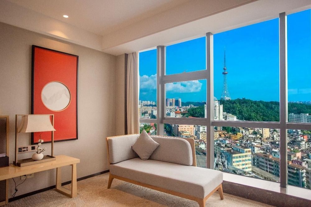 yangjiangshibailiyichengjiudian Business Room 2