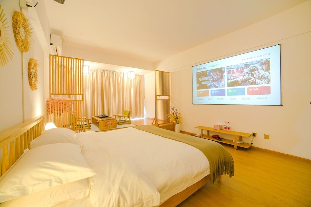 Xihe Light Luxury Self-service Apartment Comfort Double Room 8