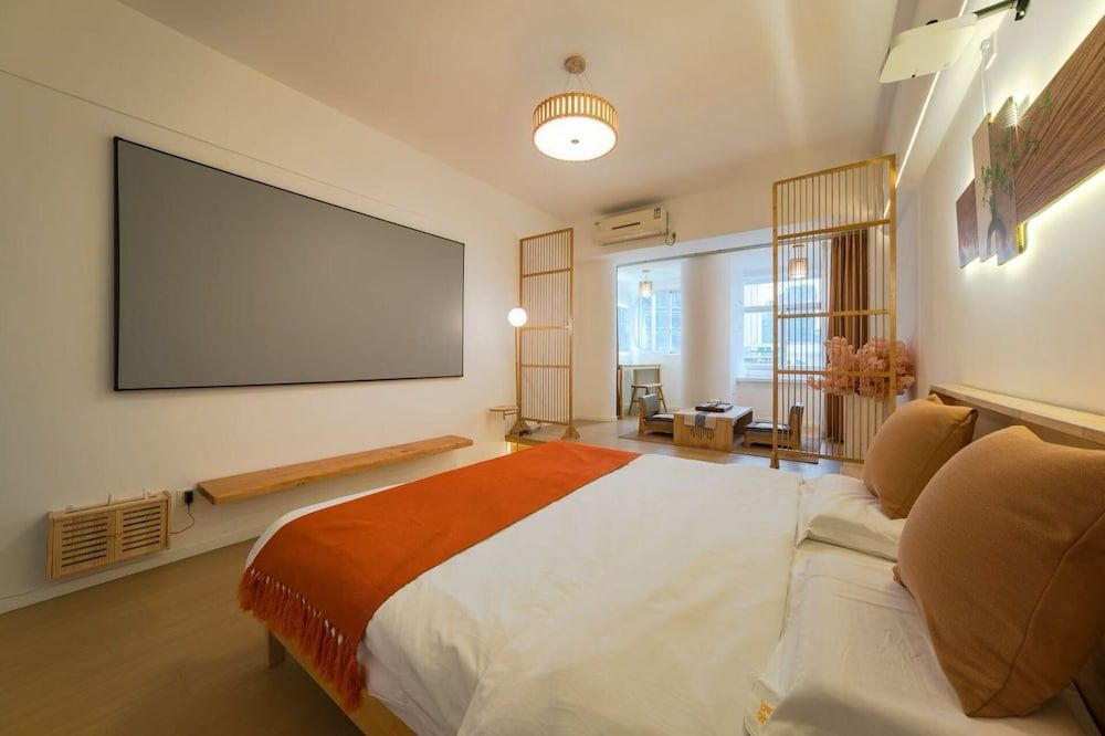 Xihe Light Luxury Self-service Apartment Comfort Double Room 2