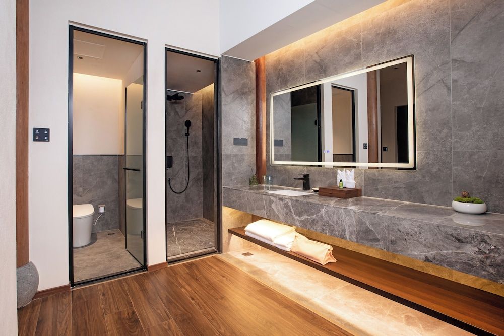 Bajiazhan Yulin Yuchi Homestay Family Suite, Courtyard View 5