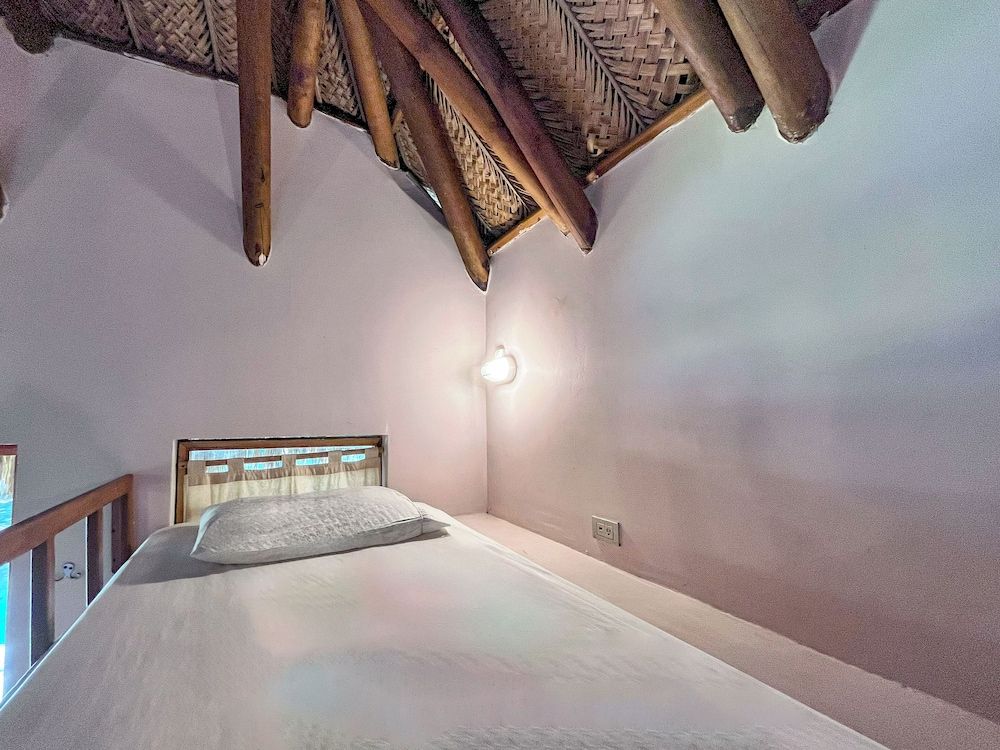 Dormitorio compartido Mixto 8 camas con AC