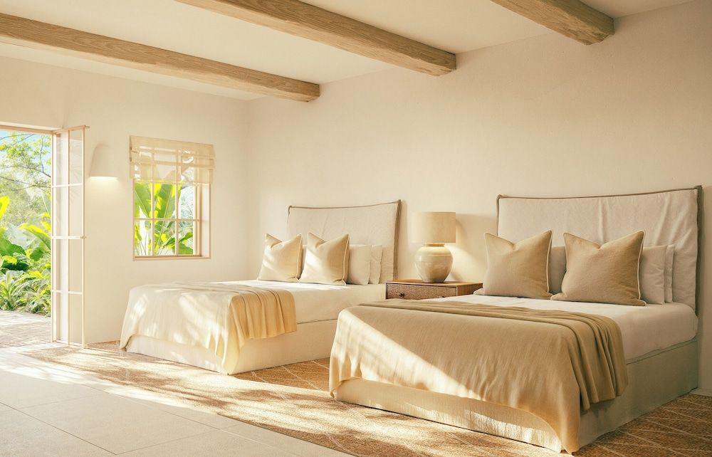 Hotel Fermata Double Queen Room