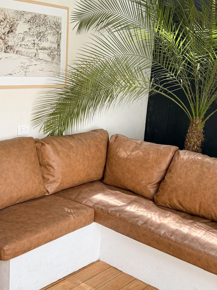 CALALUN Standard Apartment, Garden View 9