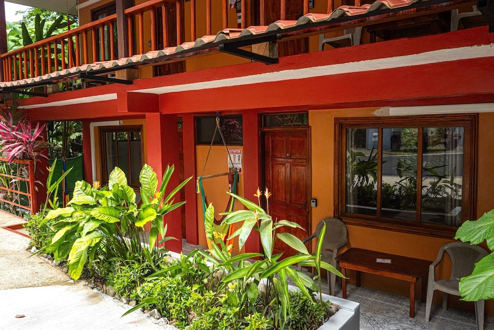 CORCOVADO & DRAKE INN Standard Quadruple Room