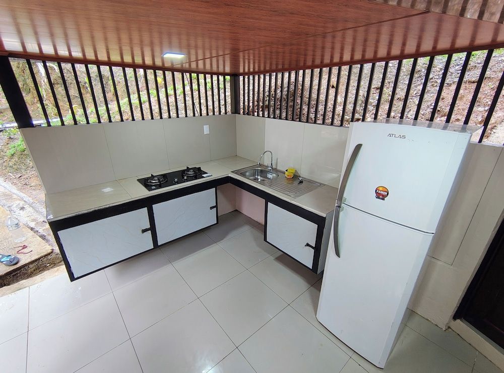 Corcovado Paradise Lodge Standard Triple Room (4) 9