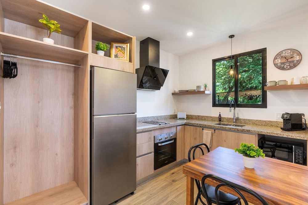 Le MaGil Boutique Hotel Family Villa, Private Bathroom, Pool View 6