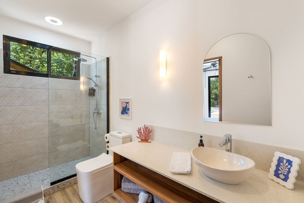 Le MaGil Boutique Hotel Family Villa, Private Bathroom, Pool View 7