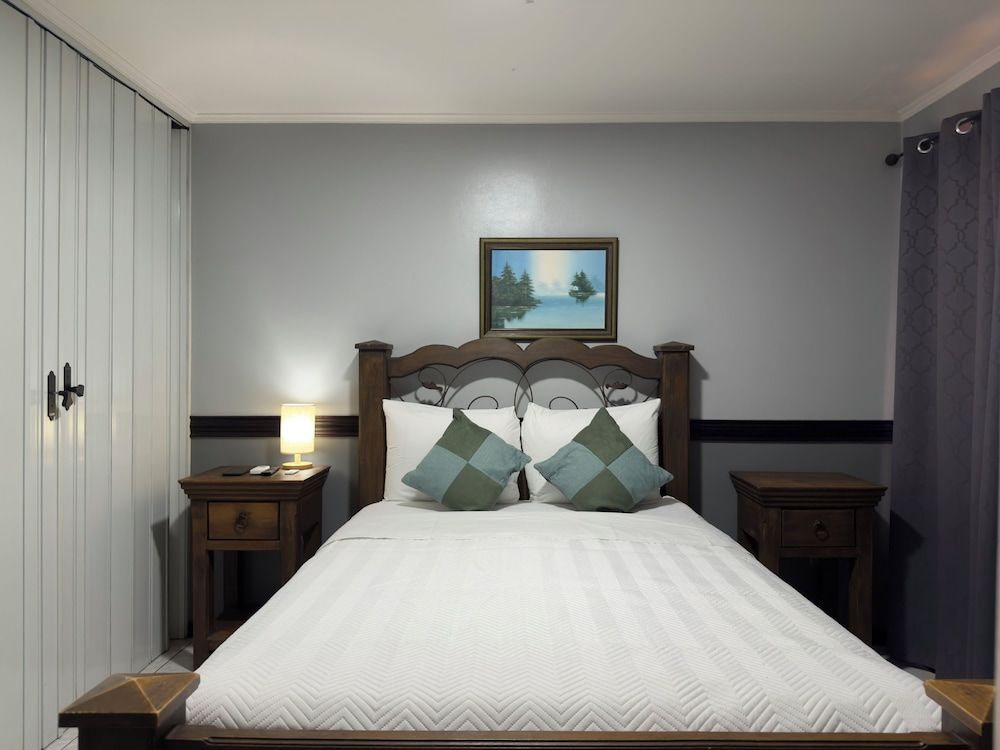 Stada Comfort Room, Courtyard View 3