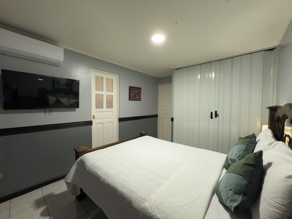 Stada Comfort Room, Courtyard View 5