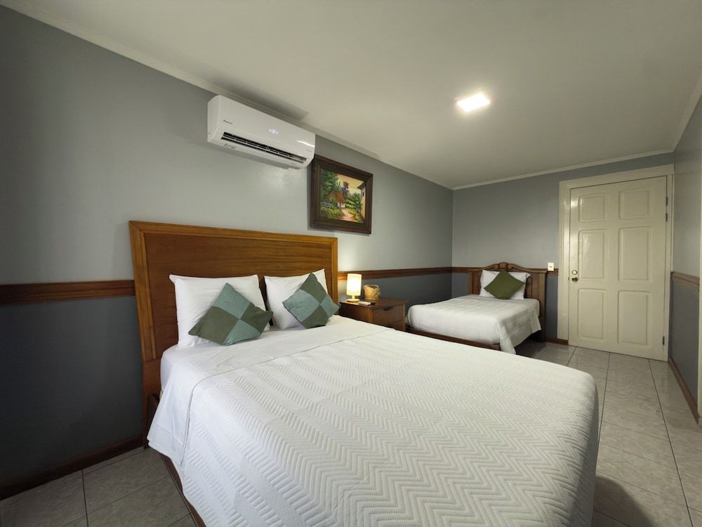 Stada Family Room, 1 Bedroom 3